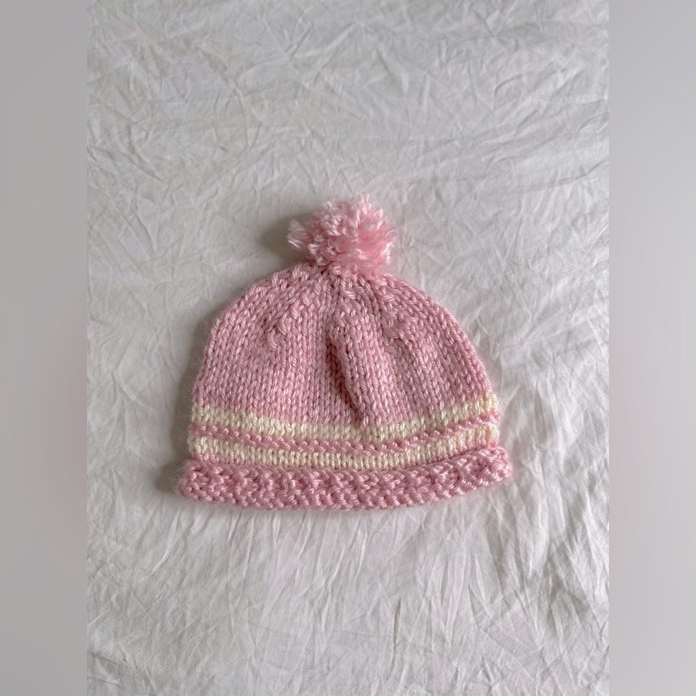 Baby hat size 0-3 months